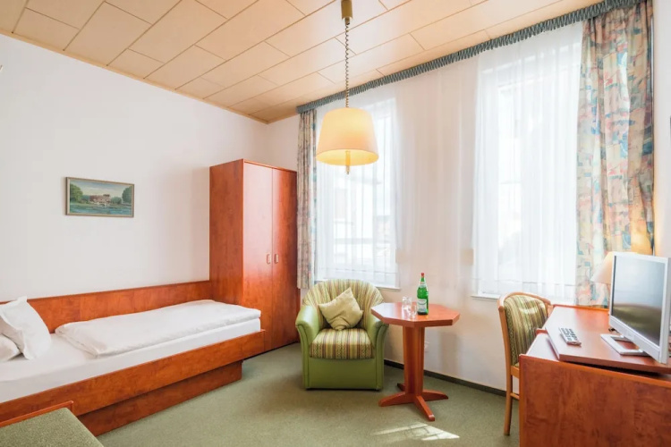 Hotel Flora - Bad Harzburg