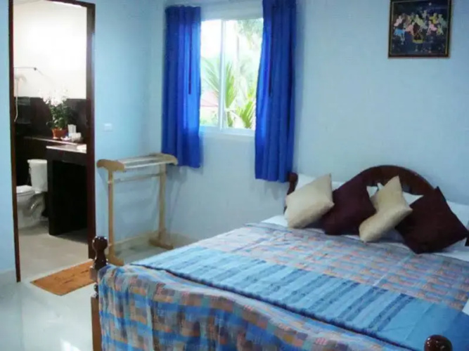 Naiharn Residence