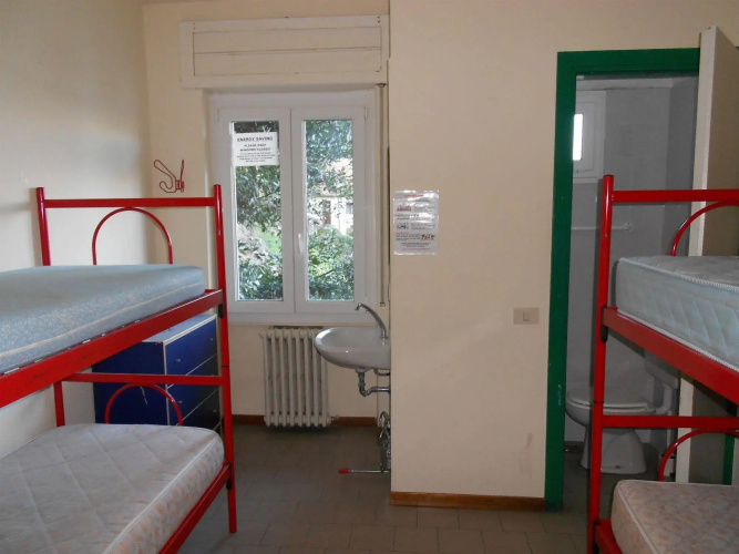 Lake Como Hostel
