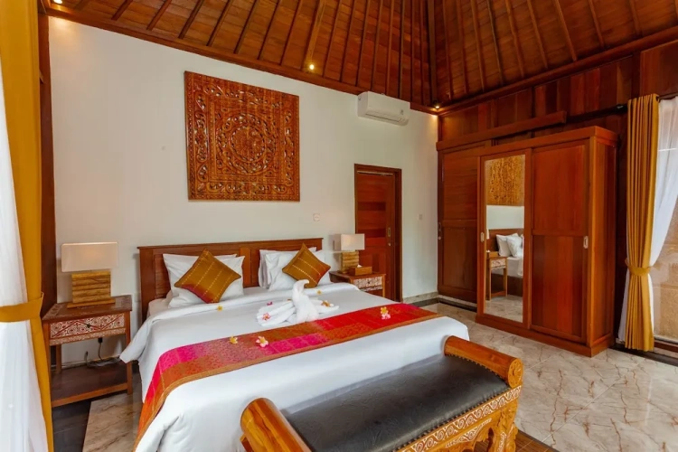 Deluxe room with balcony