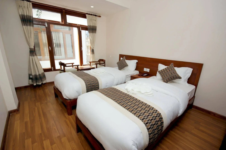 Hotel Holiday House