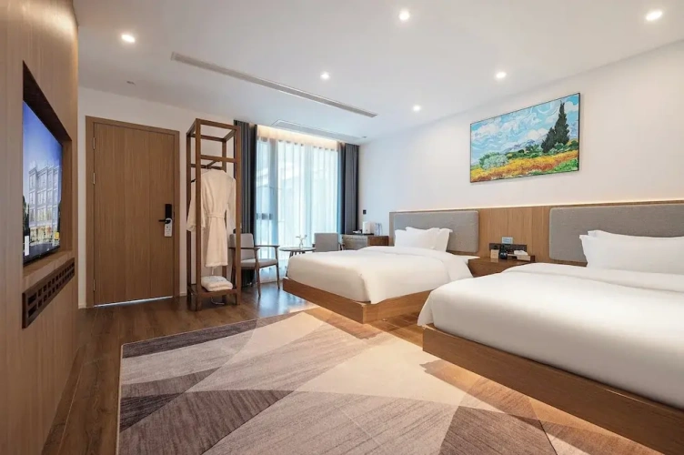 Comfort Twin room with courtyard view