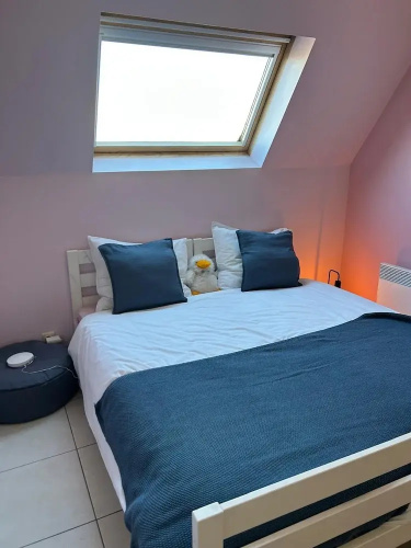 Huswell - Spacious 3-bedroom Duplex Apartment