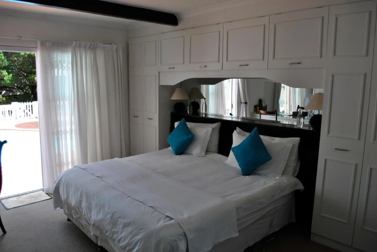 Standard Double Basement room