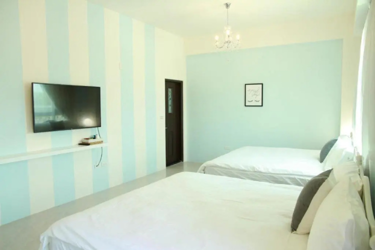 Stick-On B&B