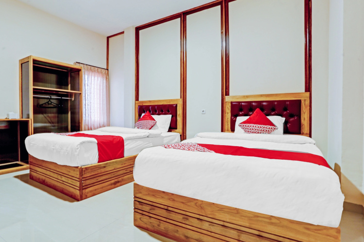 OYO 90428 Remington Hostel