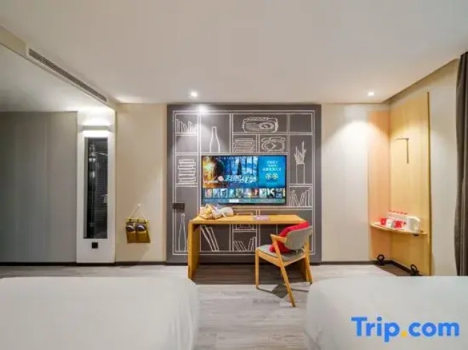 Standard Family room