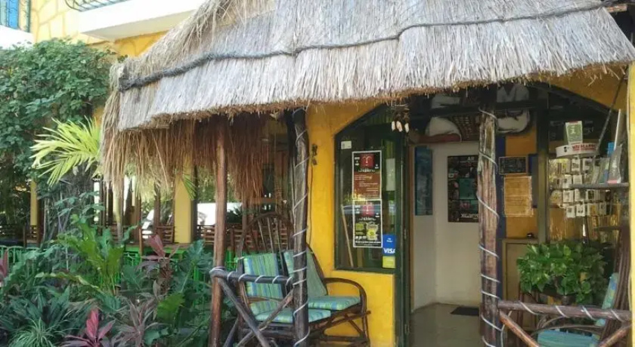 Hotel Girasol