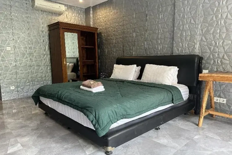 Standard Suite