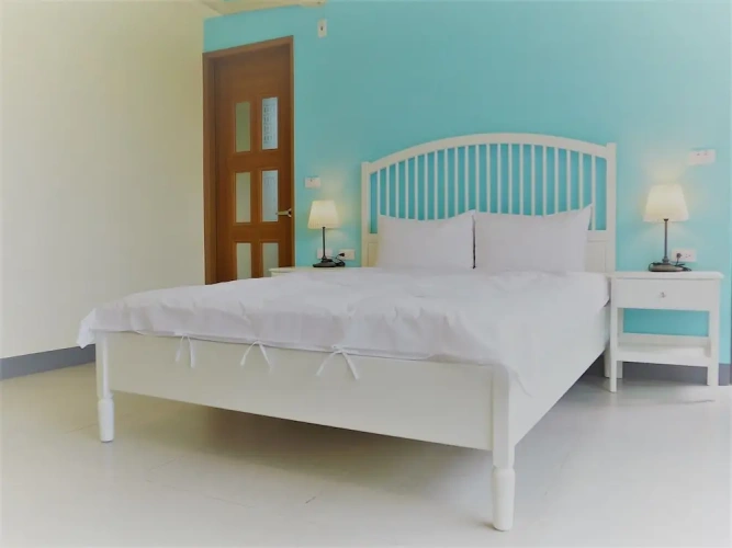 1 Bedroom Standard Double room with balcony and with mountain view