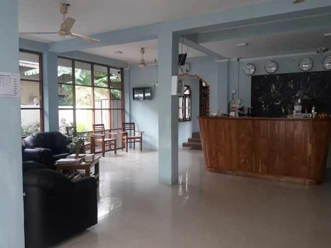 Hotel Blue Whale