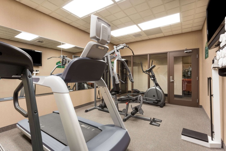 Wingate by Wyndham Regina photo 13