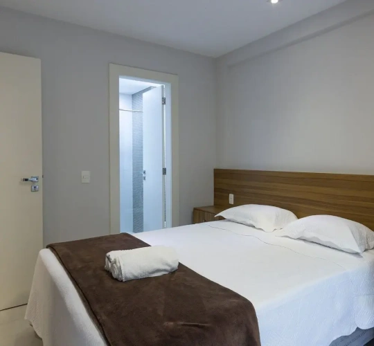 4 Bedrooms Deluxe Cottage
