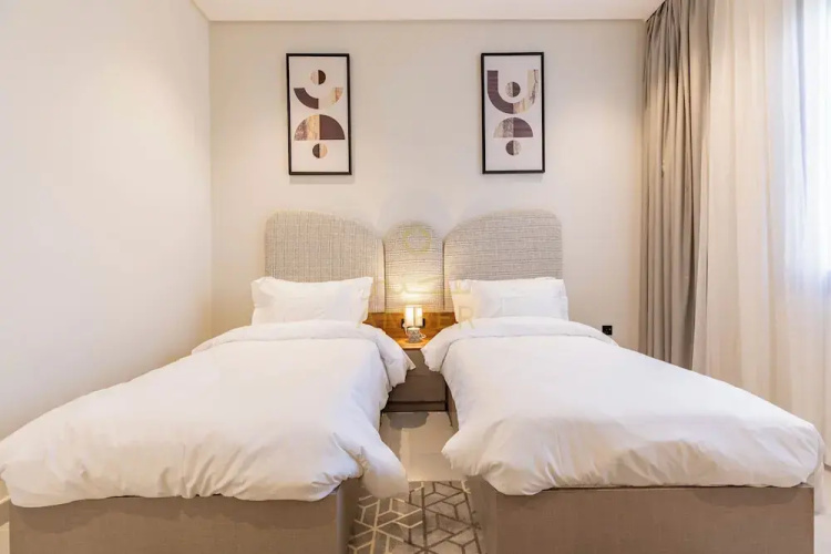 Amber Hospitality - Al Rawdah