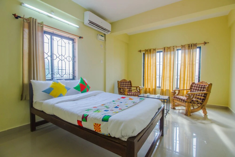 OYO 22002 Home Spacious Studio Uddo Beach