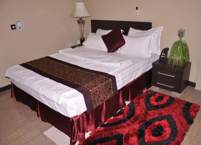 Downtown Hotel