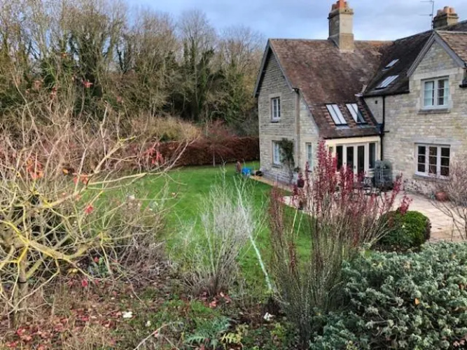 Holywell Lodge nr Stamford