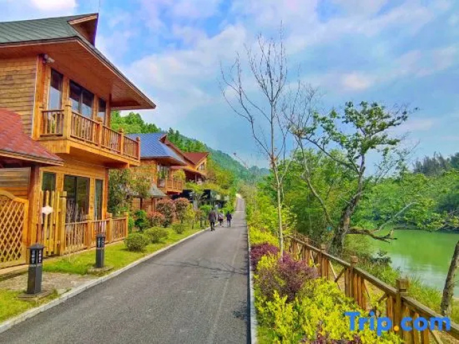 Hongfeng Holiday Hotel