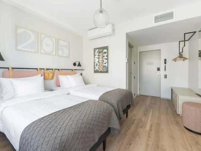 Classic Twin room