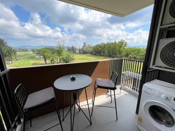 Apartment at Sky Park Condo by Lofty