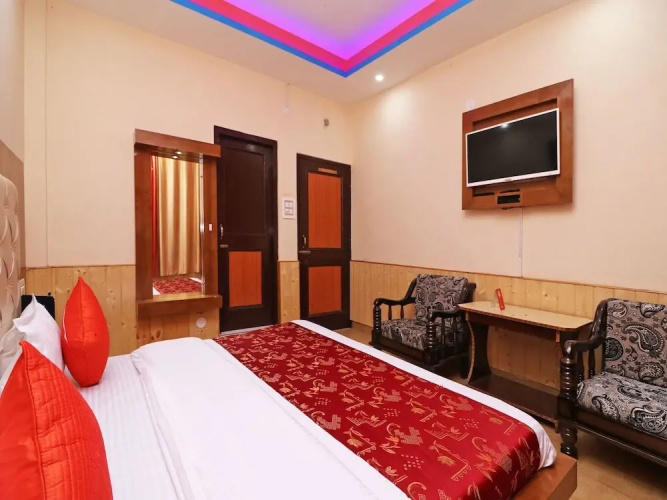 Hotel Summer Hill by OYO Rooms