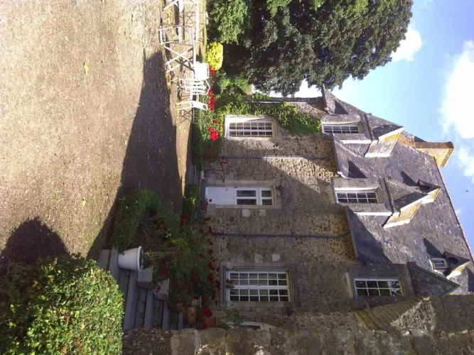 Basement Apartment with view