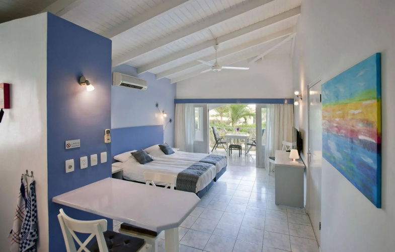 Blue Bay Lodges