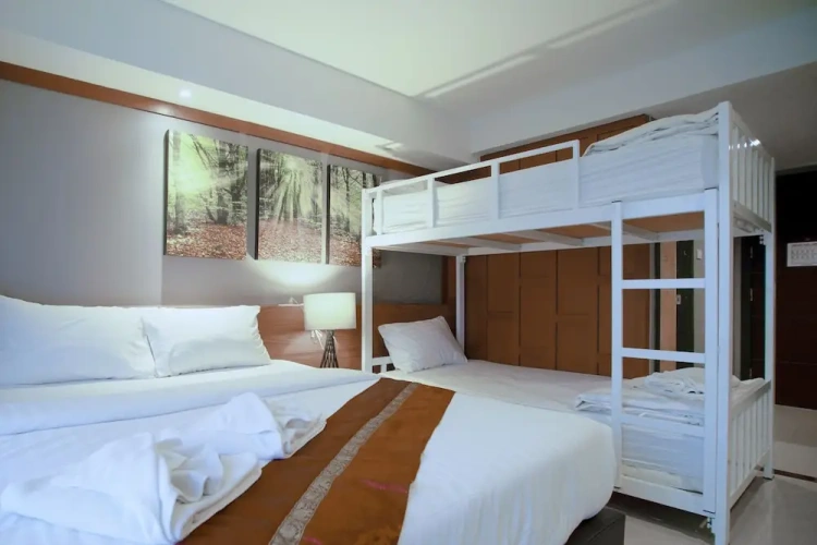 1 Bedroom Standard Double Family room with balcony