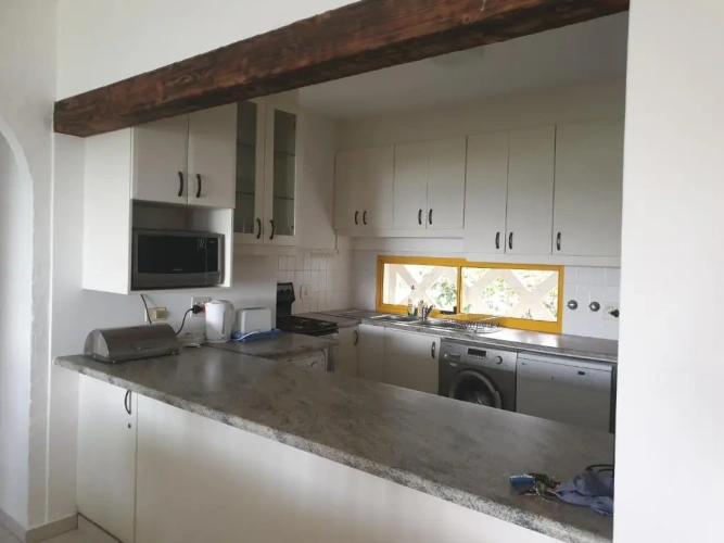 3 Bedrooms Villa