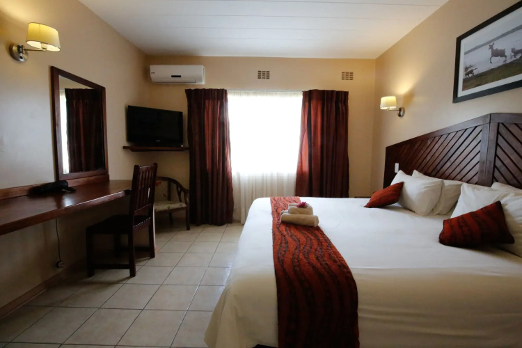 Maun Lodge