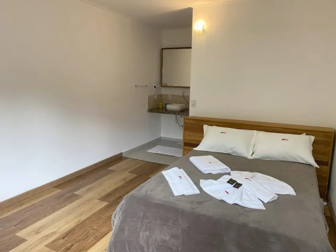 Hibisco Home Hotel