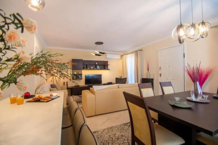 Dimitrios Apartment