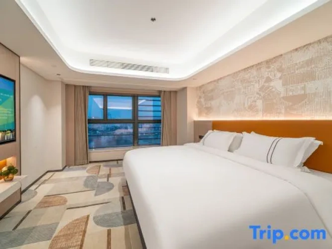 2 Bedrooms Suite
