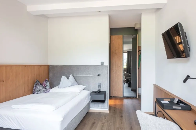 Deluxe Single room with balcony
