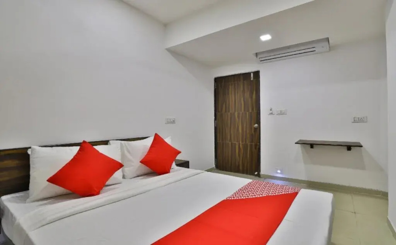 Aqua Corridor By OYO Rooms