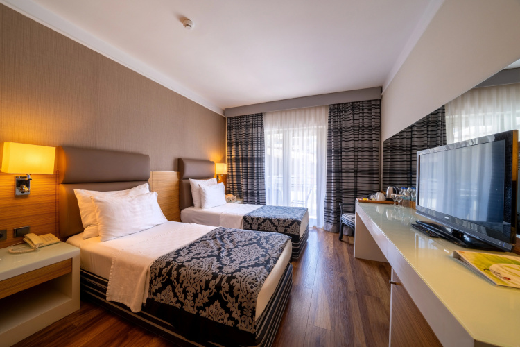 Cettia Beach Resort - Adults Only