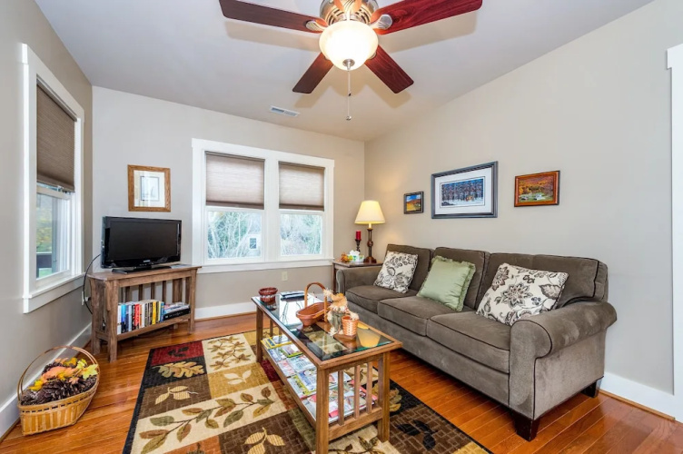 205 Kerlee Heights Home