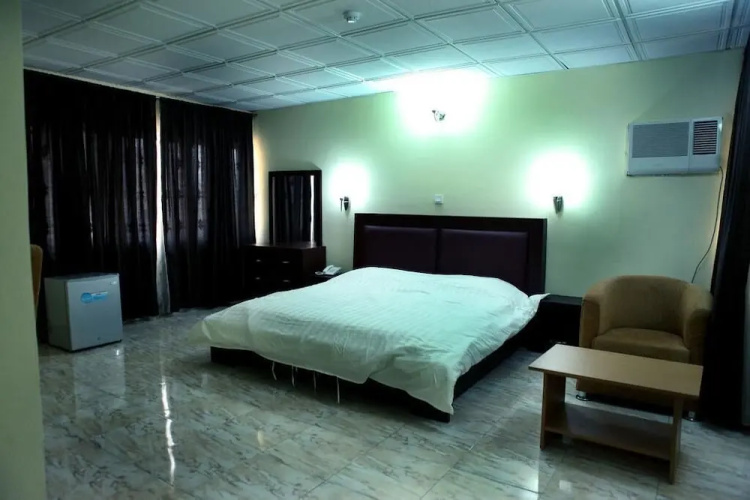 Nspri Guest House