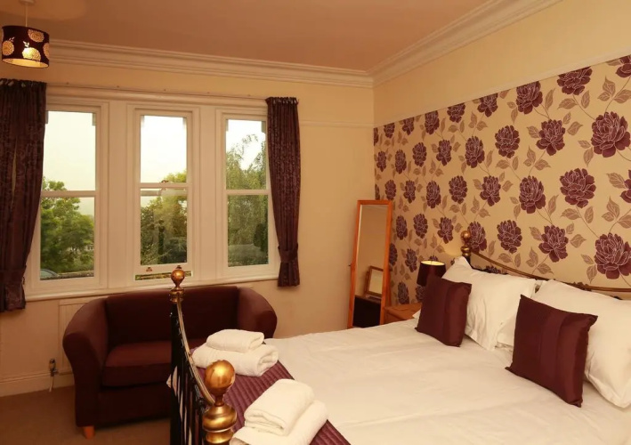 Eastfield Lodge