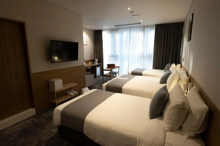 Premium Quadruple room