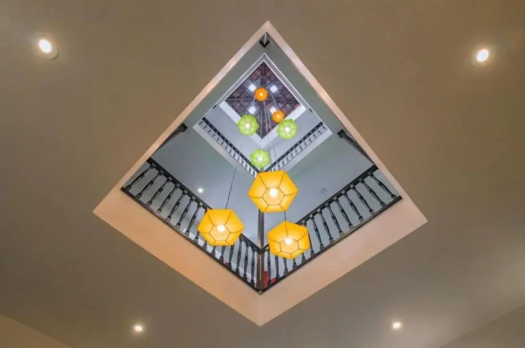 Hotel Aura by Woco Stays