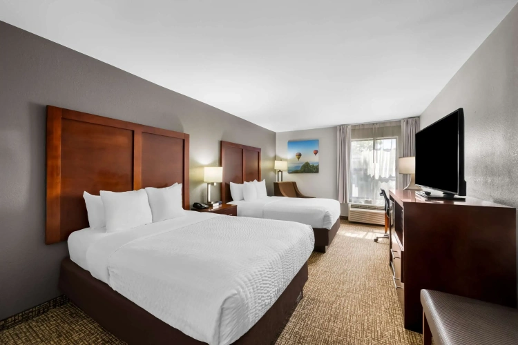 Standard Quadruple room