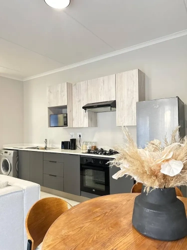 1 Bedroom Apartment with balcony and with garden view