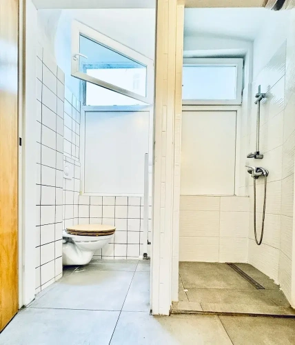 Economy Triple room