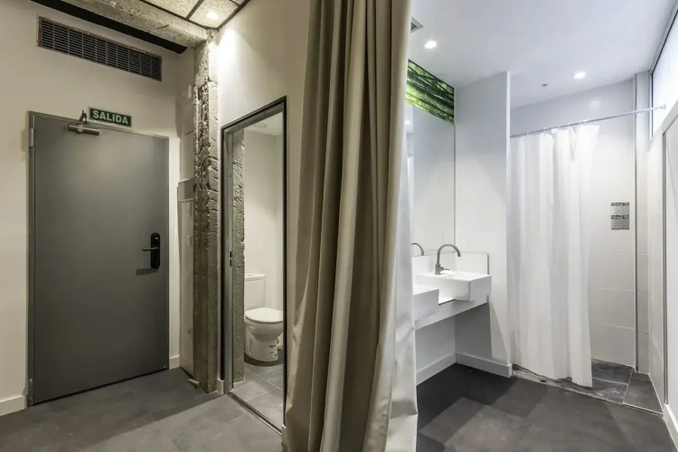 Ekoos , Bilbao Eko Hostel