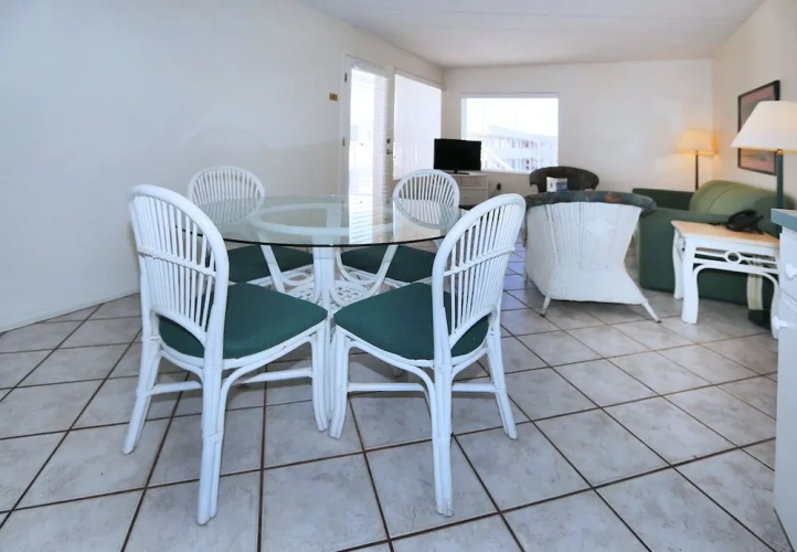 1 Bedroom Suite