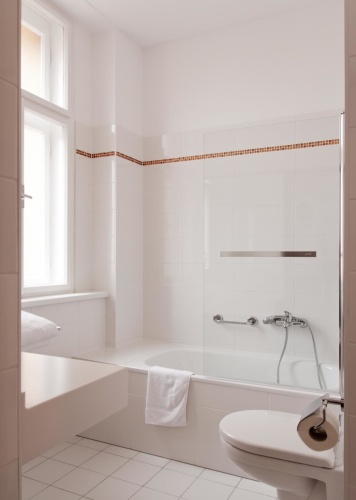 Ambiance Hotel photo 11