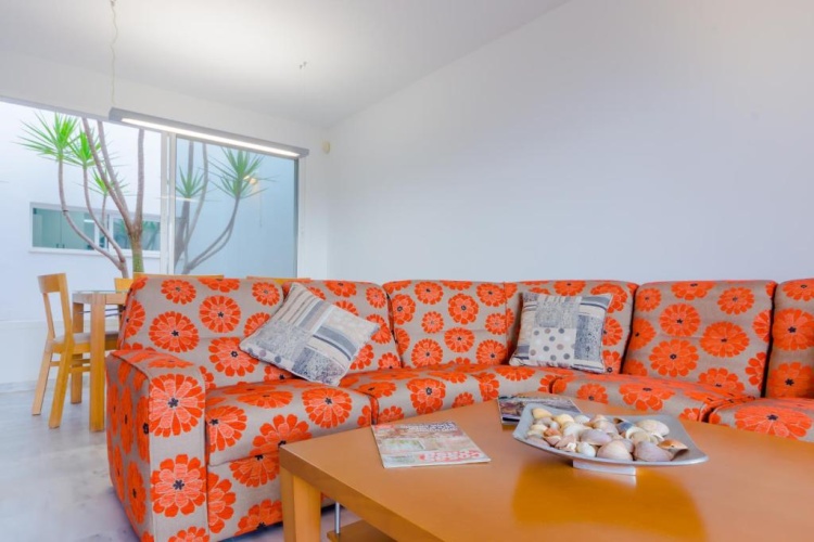 3 Bedrooms Cottage