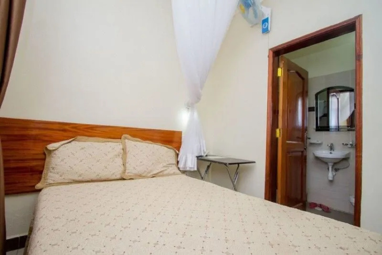 Kanfi Hotel