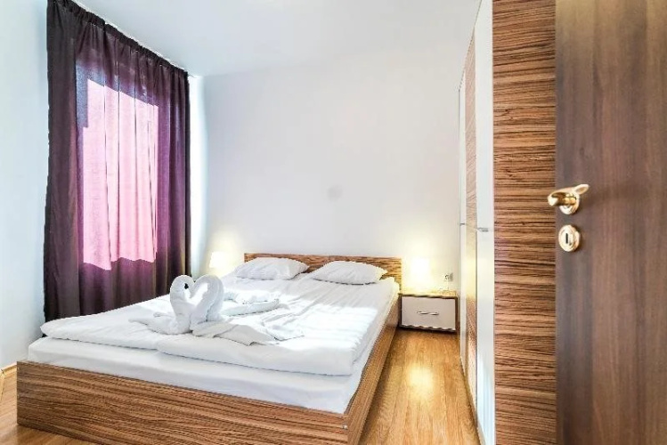 Admiral Plaza Hotel